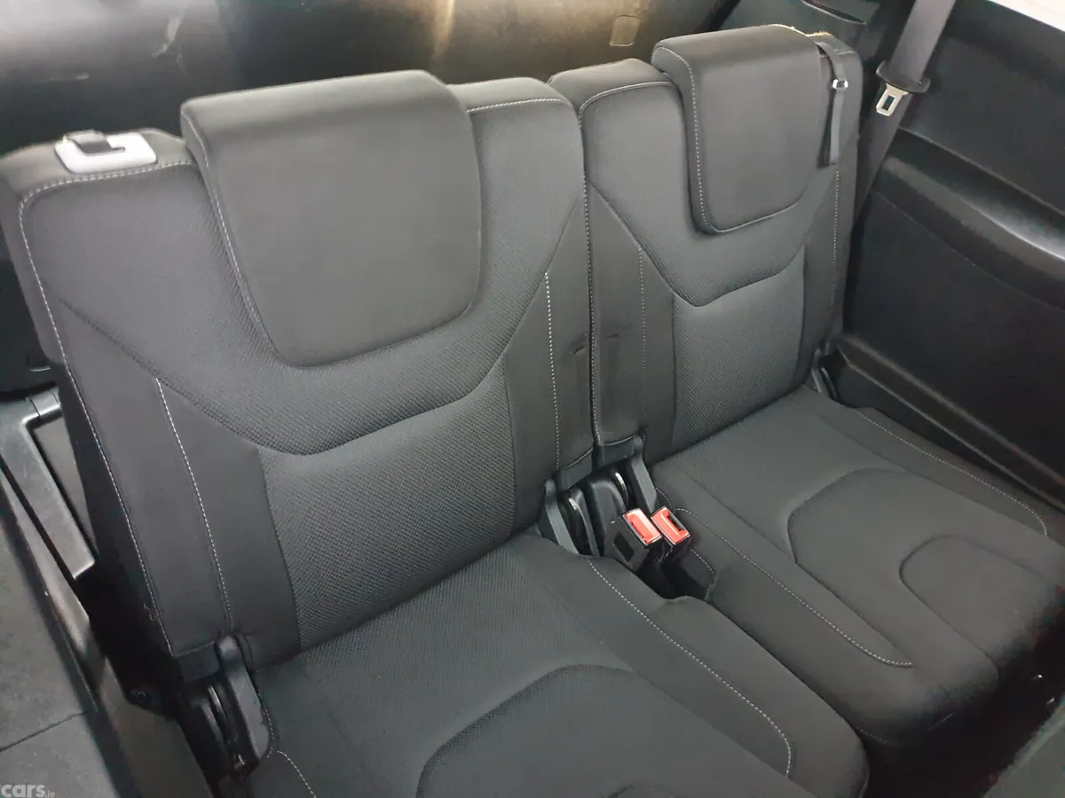 Ford S-Max MPV, Diesel, 2017, Blue