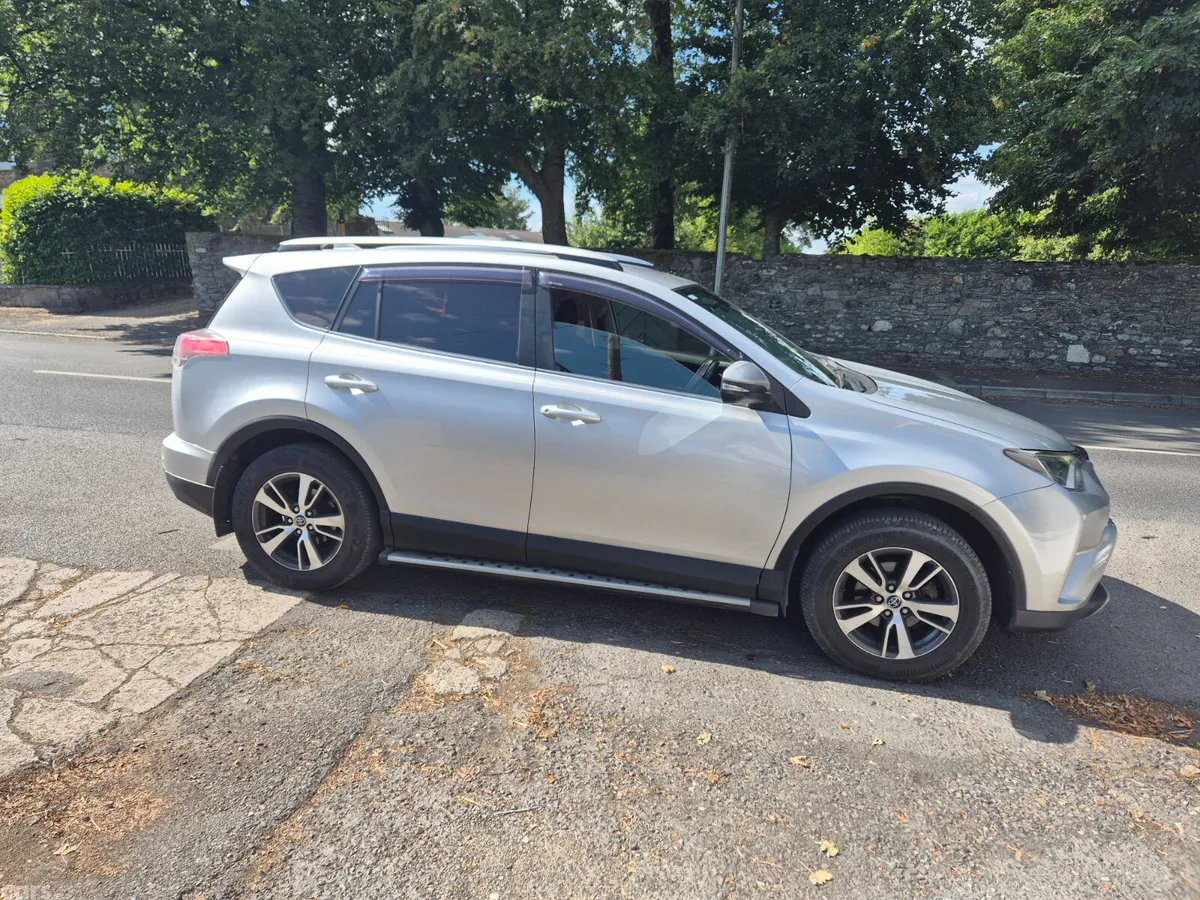 Toyota RAV4 SUV, Diesel, 2016, Silver