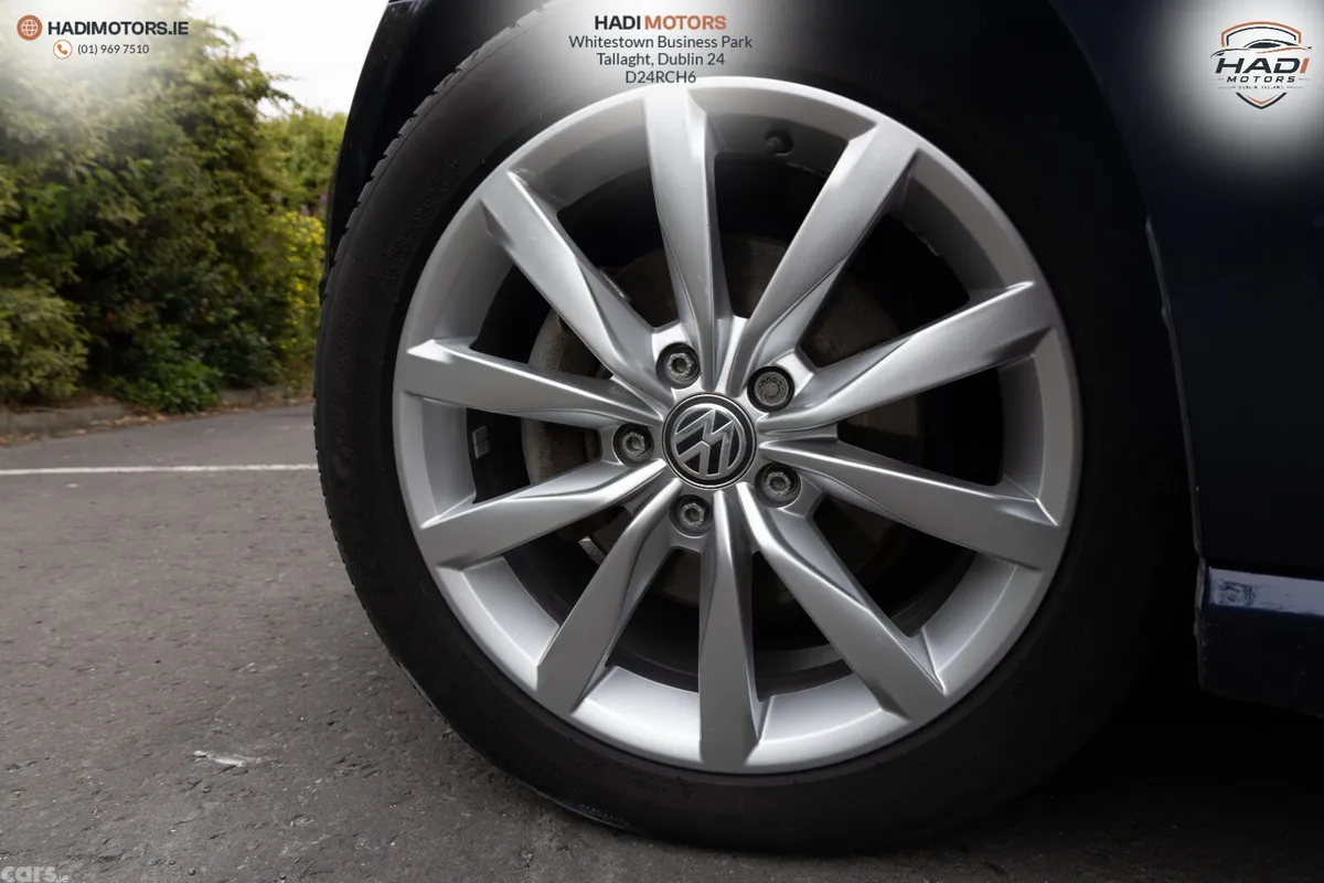 Volkswagen Golf Hatchback, Petrol, 2014, Other
