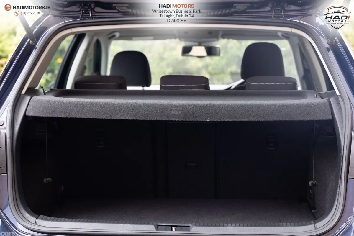Volkswagen Golf Hatchback, Petrol, 2014, Other