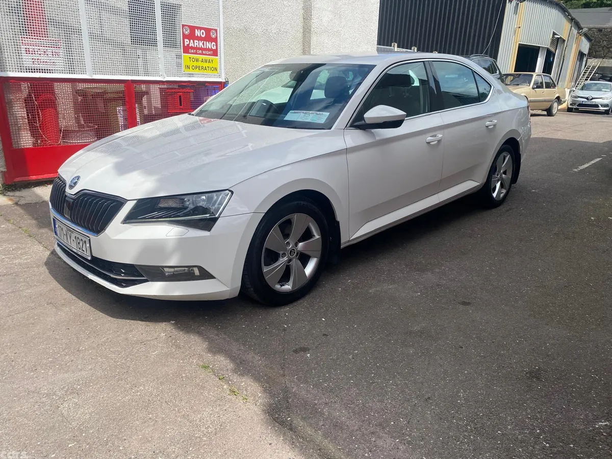Skoda Superb Saloon, Diesel, 2017, White