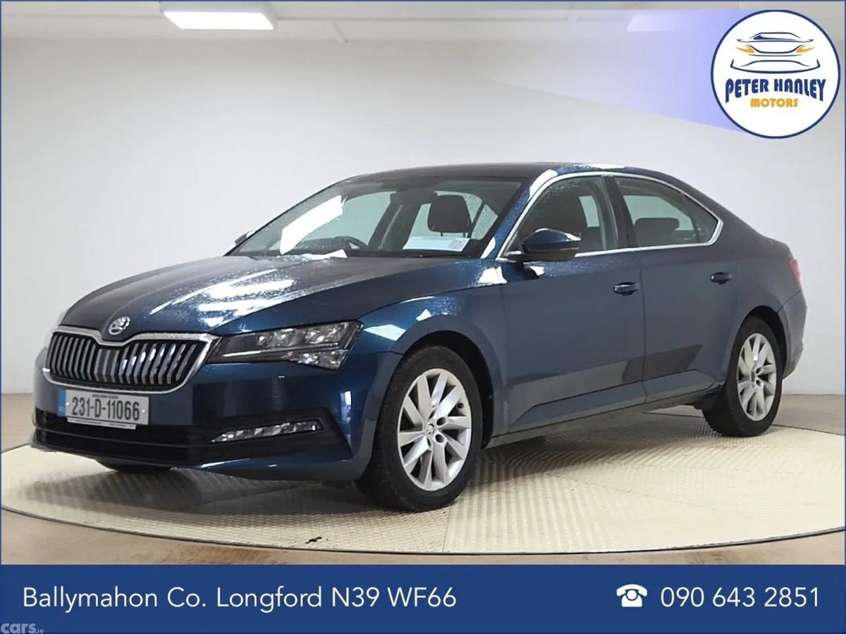 Skoda Superb Saloon, Diesel, 2023, Blue