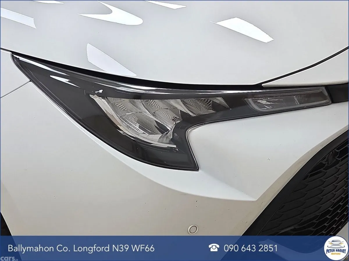 Toyota Corolla Hatchback, Petrol Hybrid, 2022, White