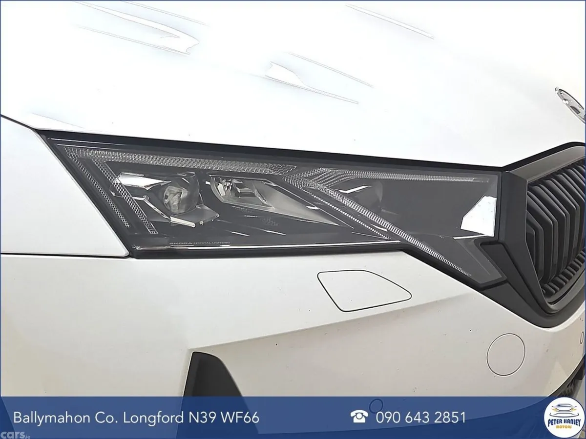 Skoda Octavia Saloon, Diesel, 2025, White