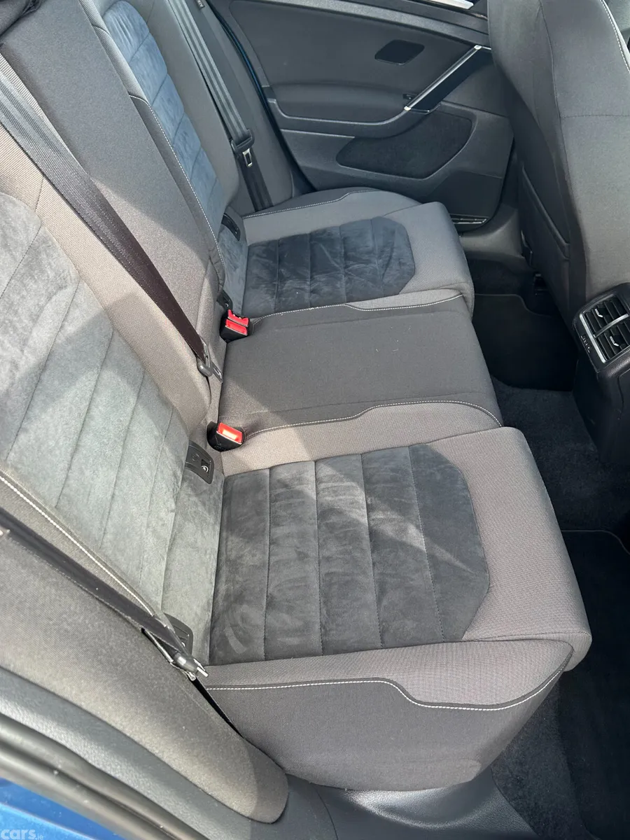 Volkswagen Golf Hatchback, Petrol, 2014, Blue