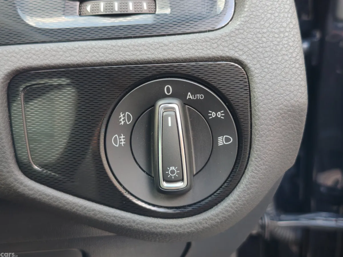 Volkswagen Golf Hatchback, Petrol, 2013, Black