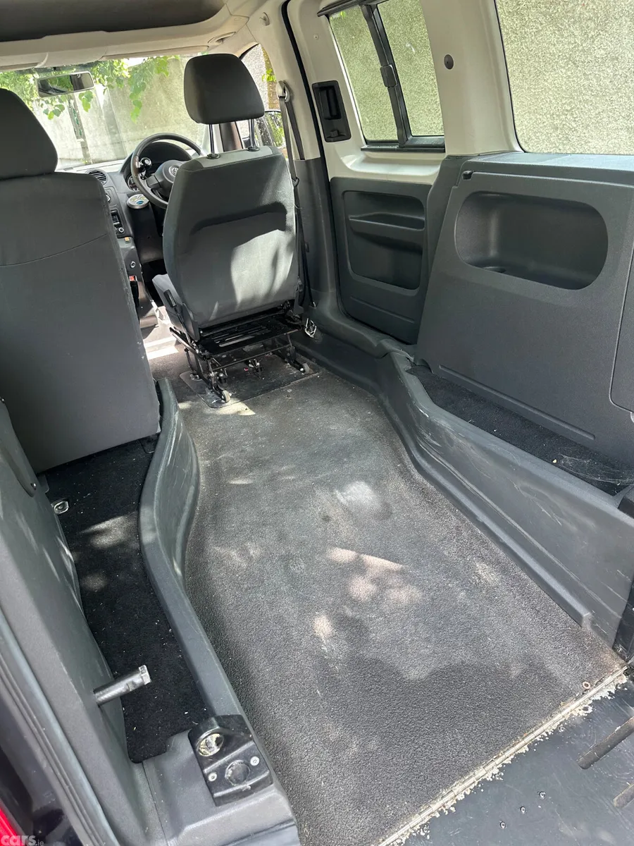 Volkswagen Caddy Van, Diesel, 2013, Black