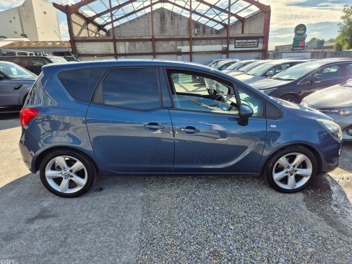 Vauxhall Meriva MPV, Petrol, 2015, Blue