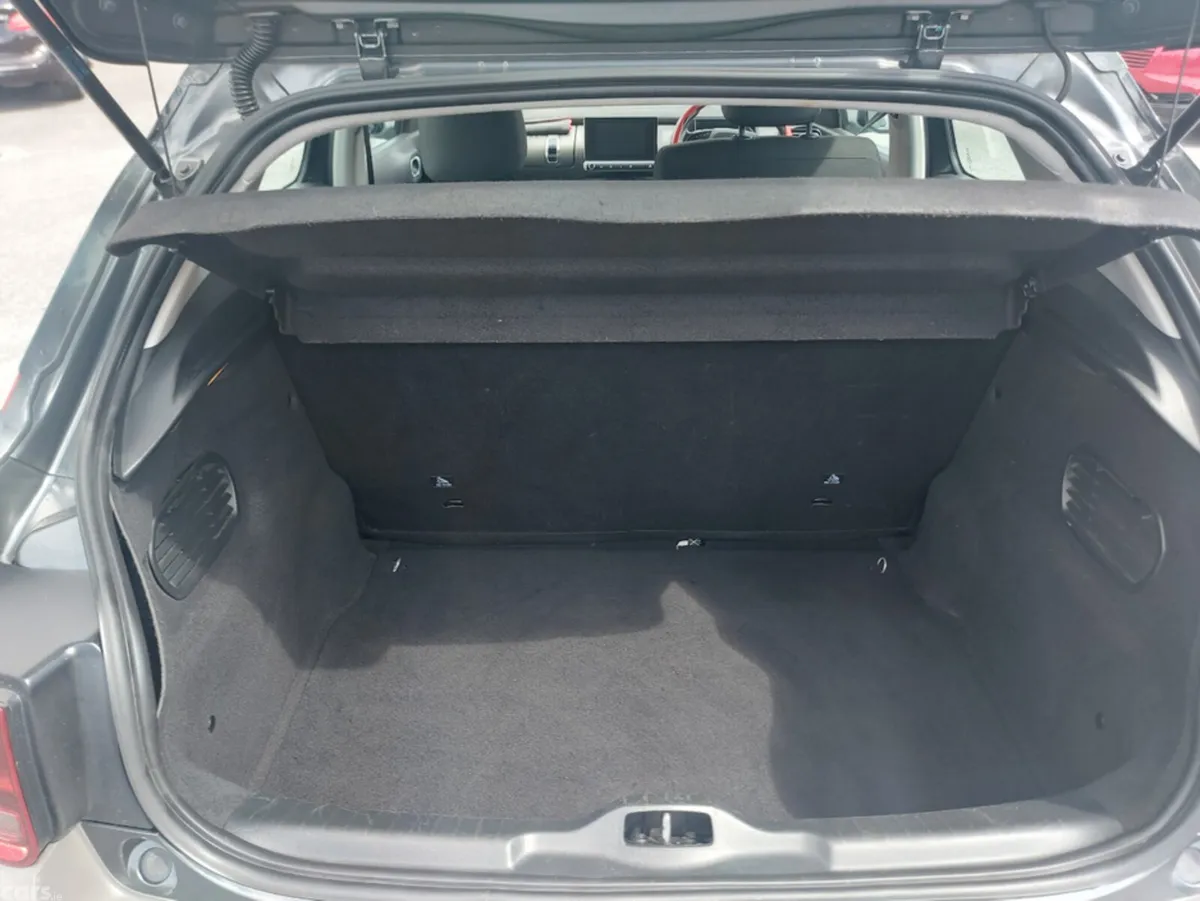 Citroen C4 Cactus Hatchback, Petrol, 2015, Grey