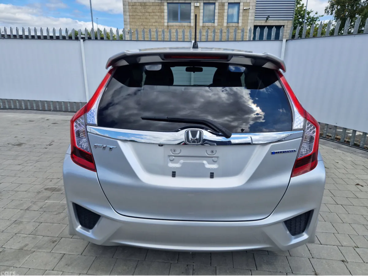 Honda Fit Hatchback, Petrol Hybrid, 2014, Silver