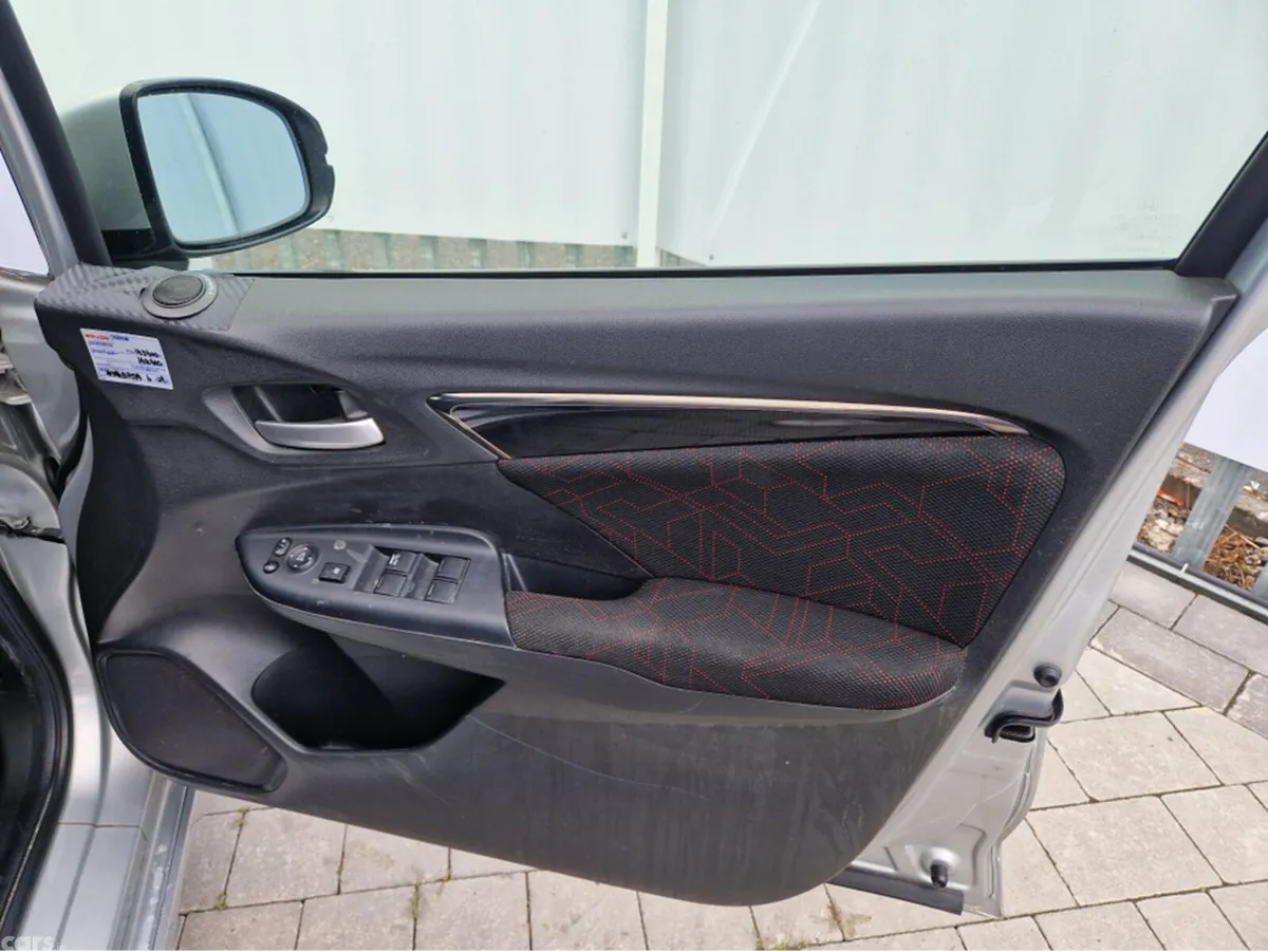 Honda Fit Hatchback, Petrol Hybrid, 2014, Silver