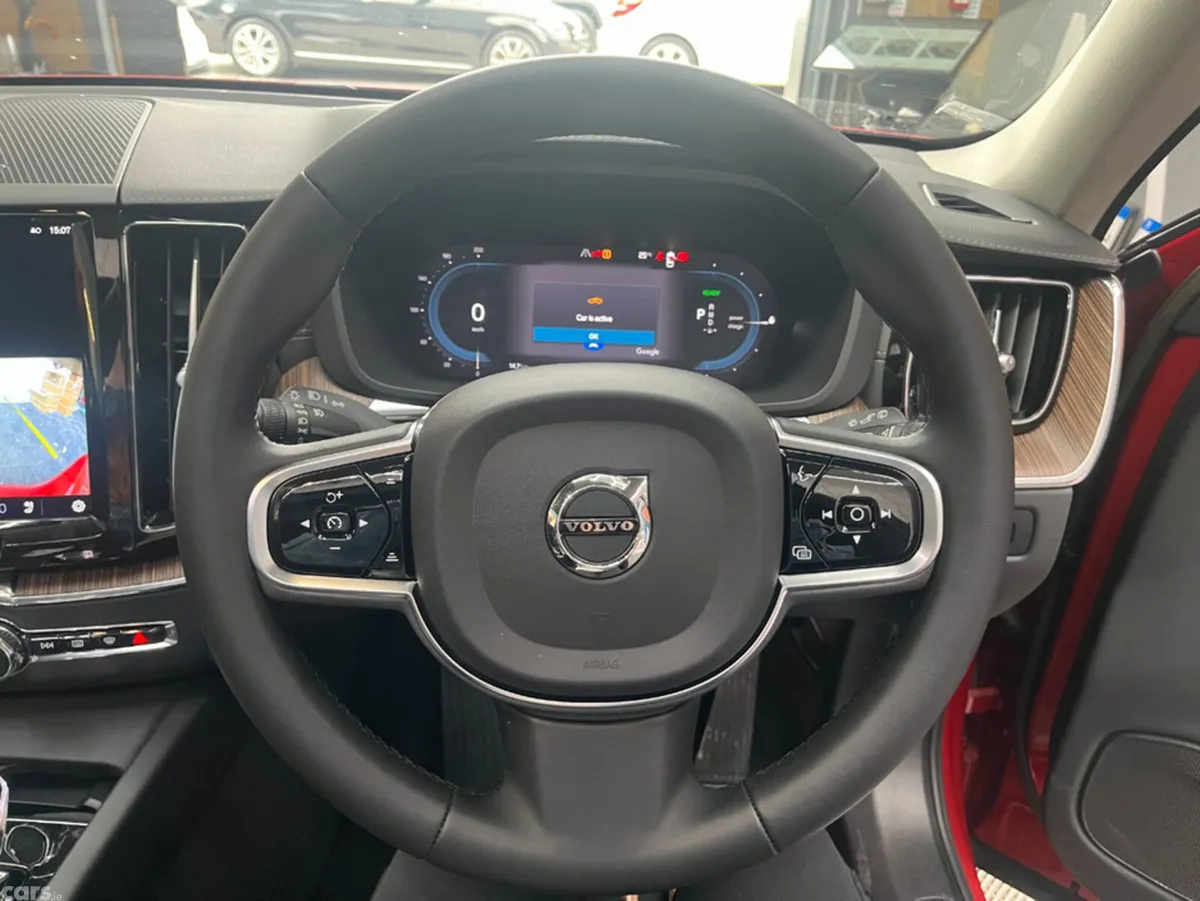 Volvo XC60 SUV, Petrol Plug-in Hybrid, 2024, Red