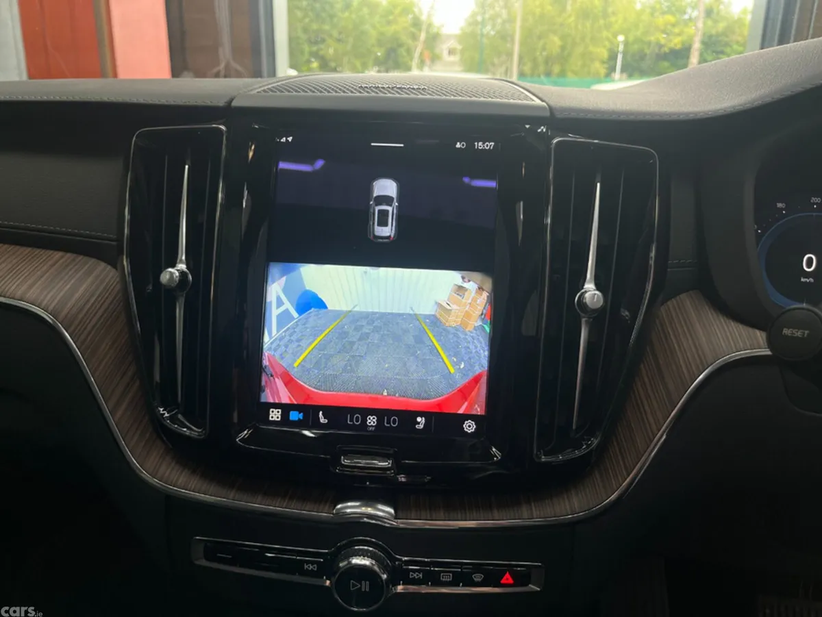 Volvo XC60 SUV, Petrol Plug-in Hybrid, 2024, Red
