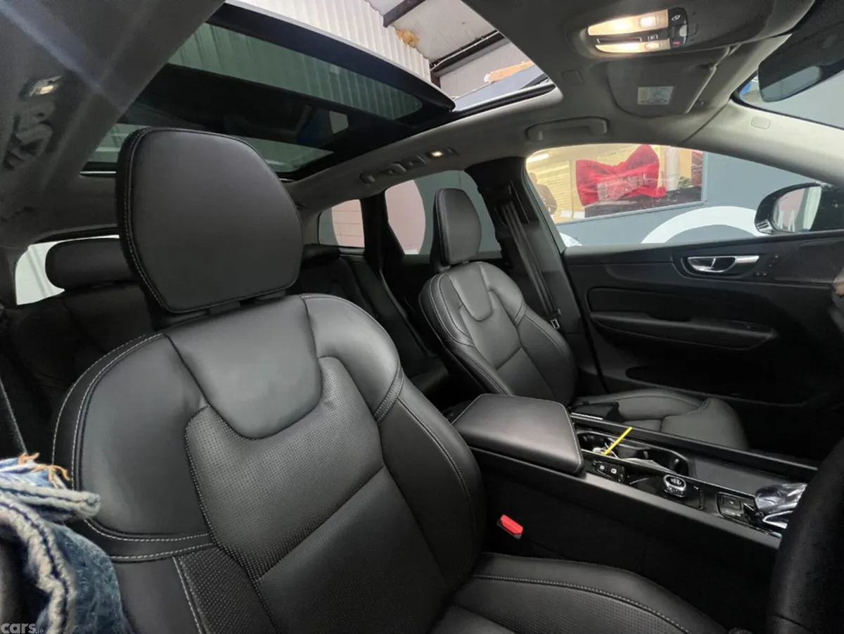 Volvo XC60 SUV, Petrol Plug-in Hybrid, 2024, Red