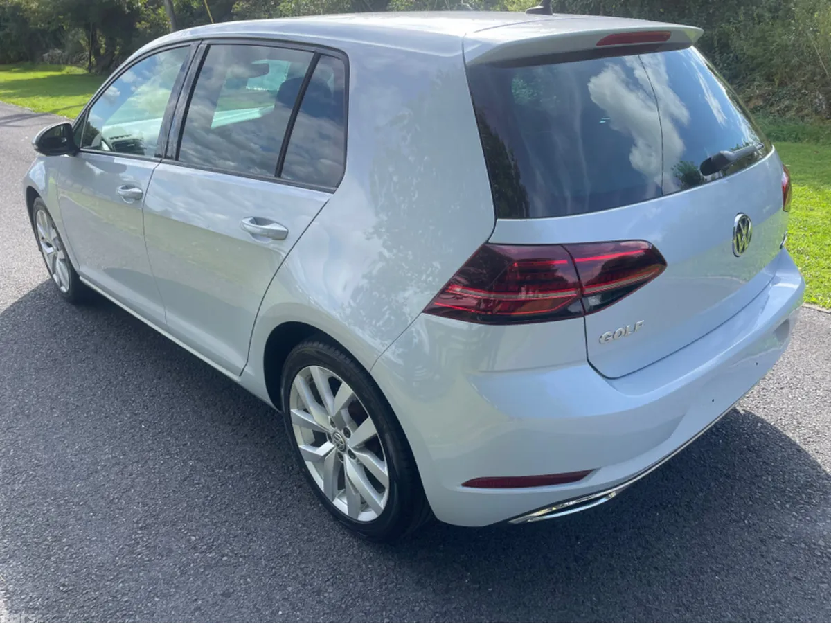 Volkswagen Golf Hatchback, Petrol, 2017, White