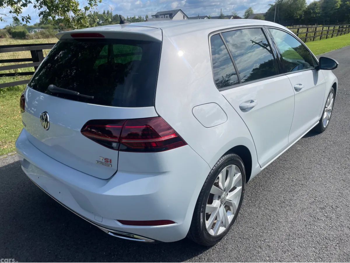 Volkswagen Golf Hatchback, Petrol, 2017, White