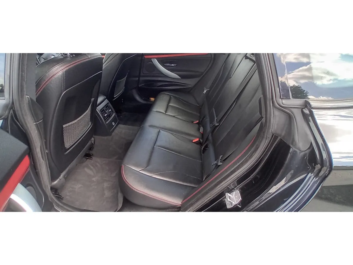 BMW 3-Series Saloon, Diesel, 2013, Black