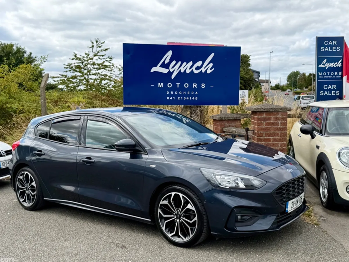 Ford Focus Hatchback, Diesel, 2021, Blue