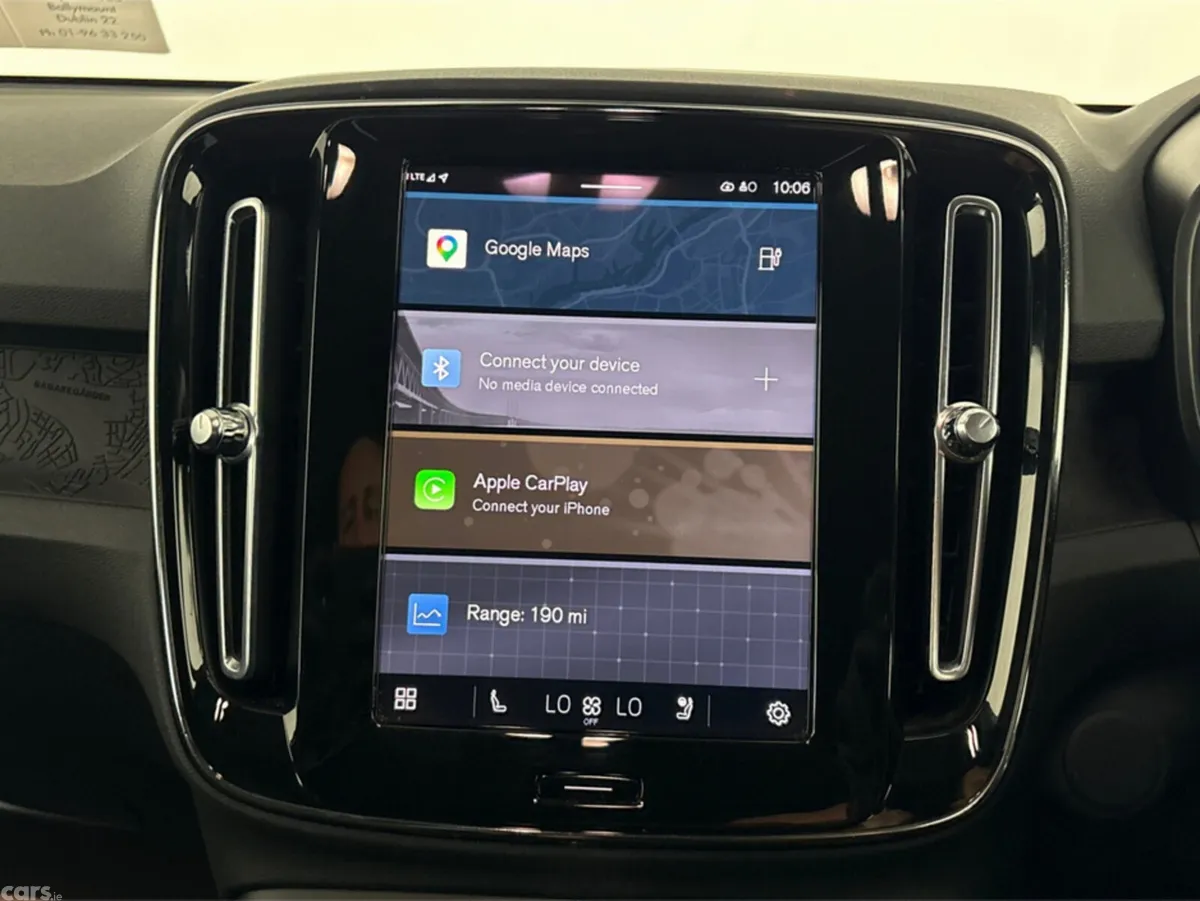 Volvo XC40 Estate, Electric, 2023, Blue