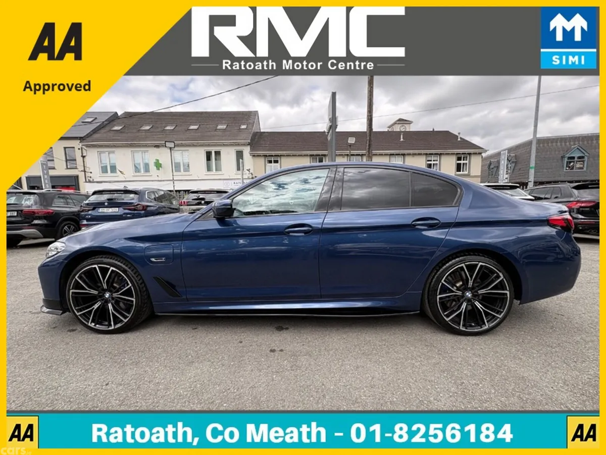 BMW 5-Series Saloon, Petrol Plug-in Hybrid, 2022, Blue