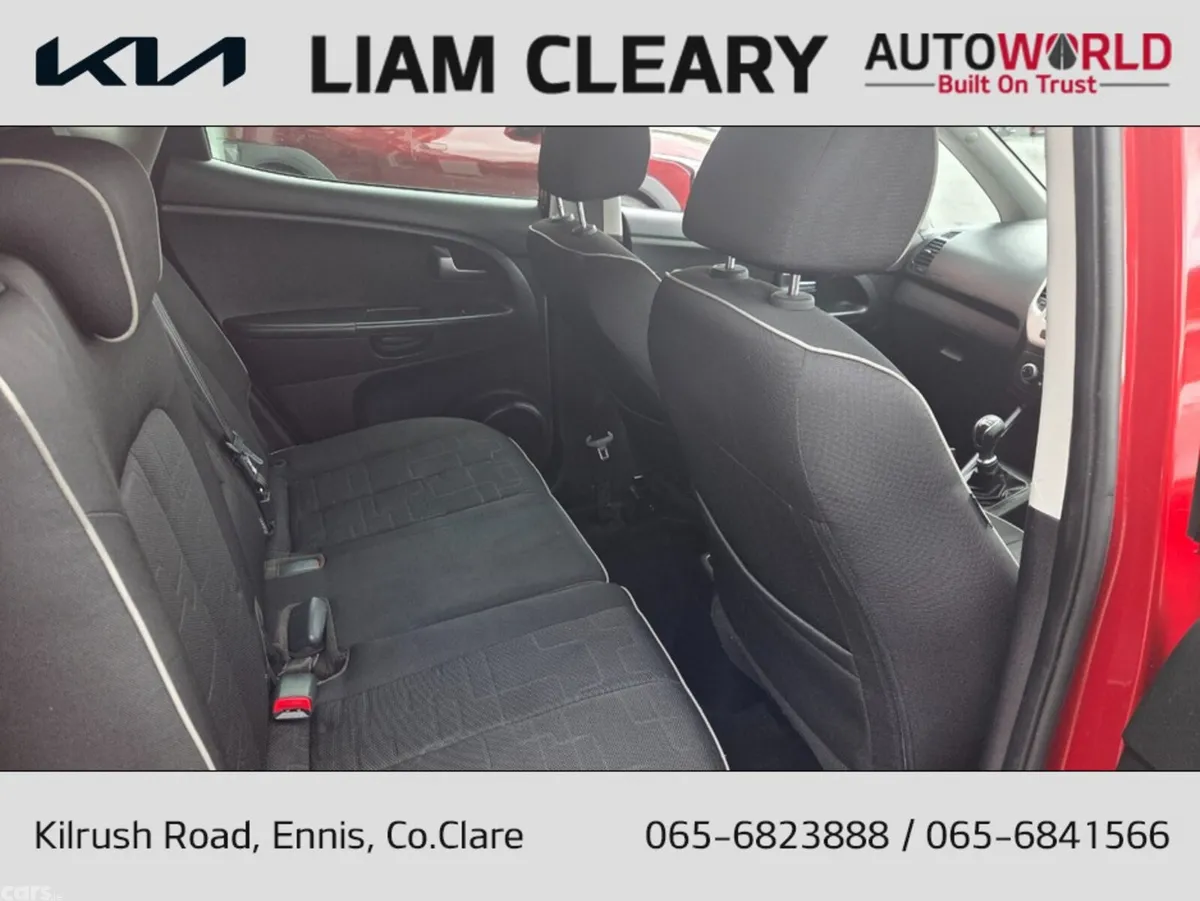 Kia Venga MPV, Diesel, 2016, Red