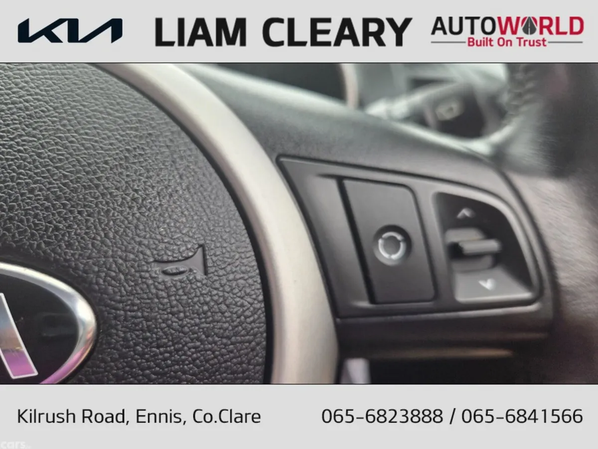 Kia Venga MPV, Diesel, 2016, Red