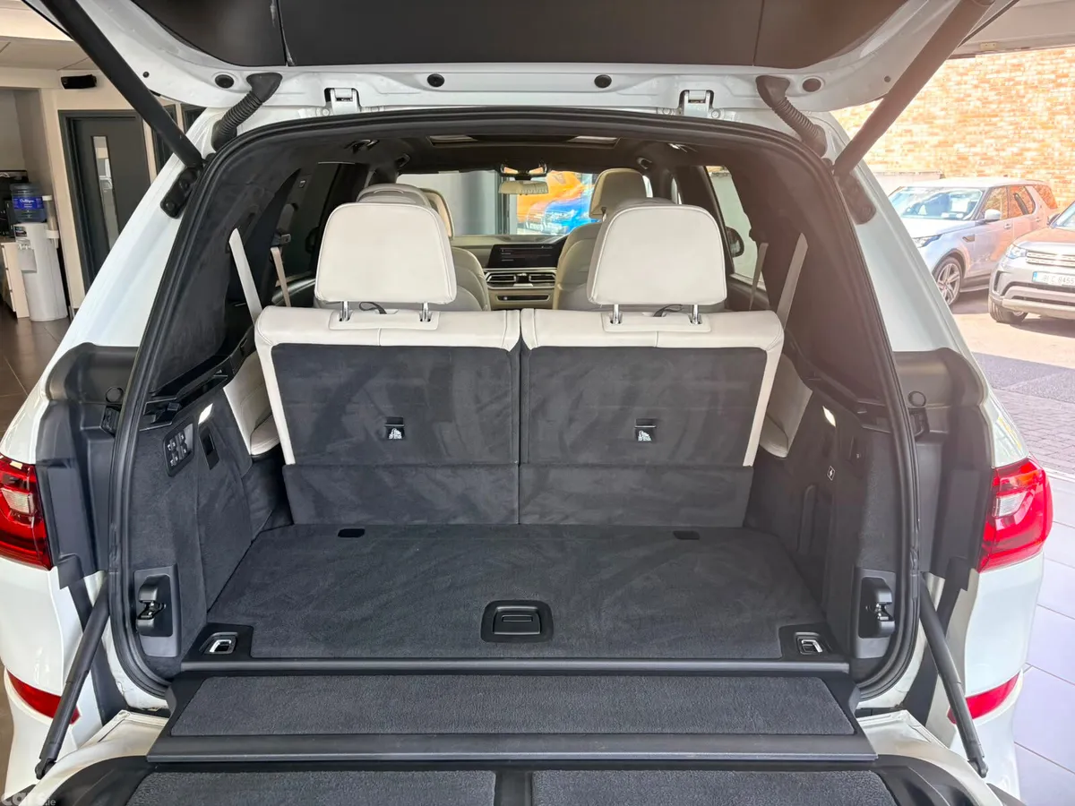 BMW X7 Estate/Jeep, Diesel, 2019, White