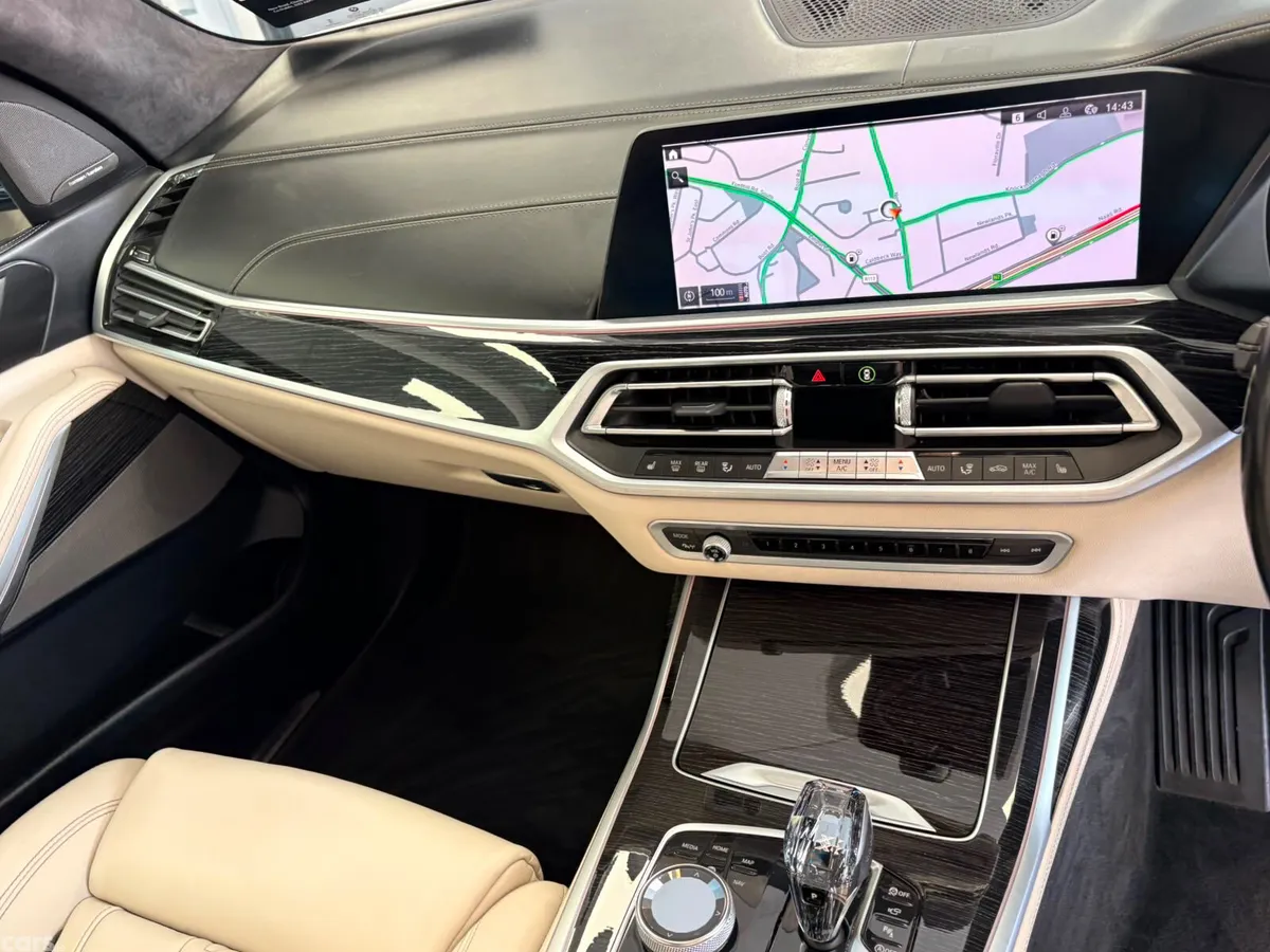 BMW X7 Estate/Jeep, Diesel, 2019, White