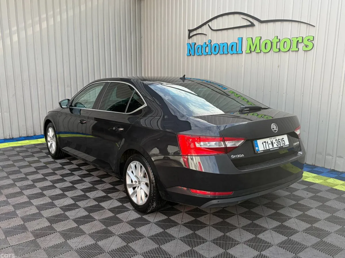 Skoda Superb Saloon, Diesel, 2017, Black