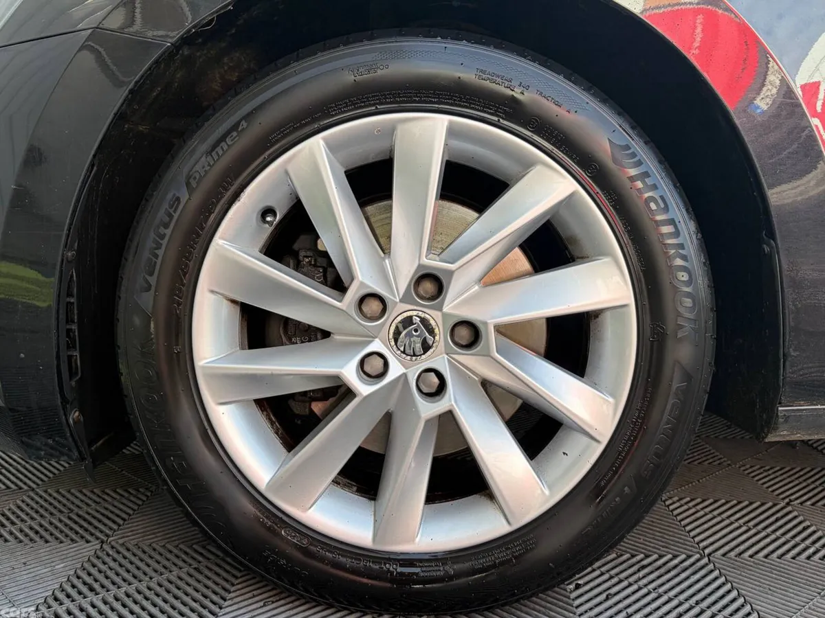 Skoda Superb Saloon, Diesel, 2017, Black