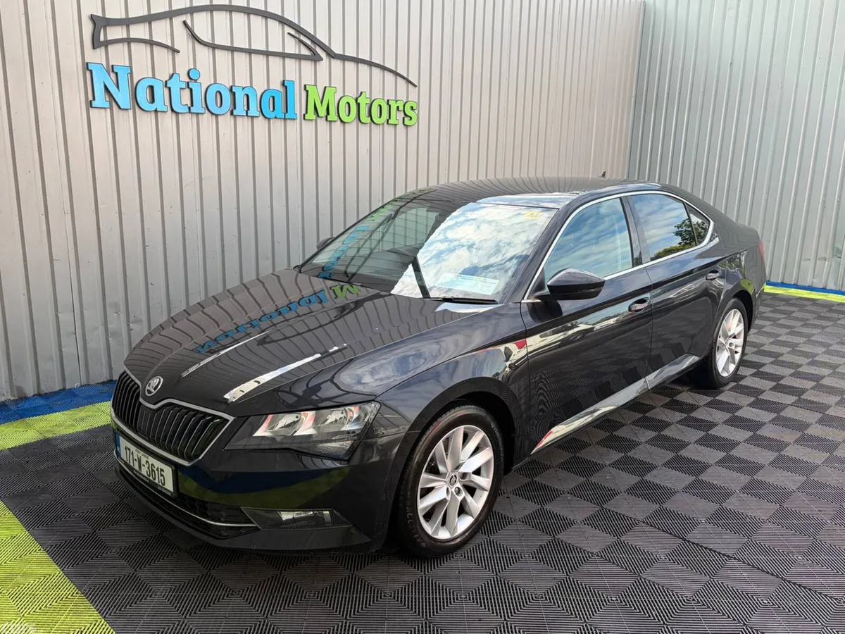 Skoda Superb Saloon, Diesel, 2017, Black