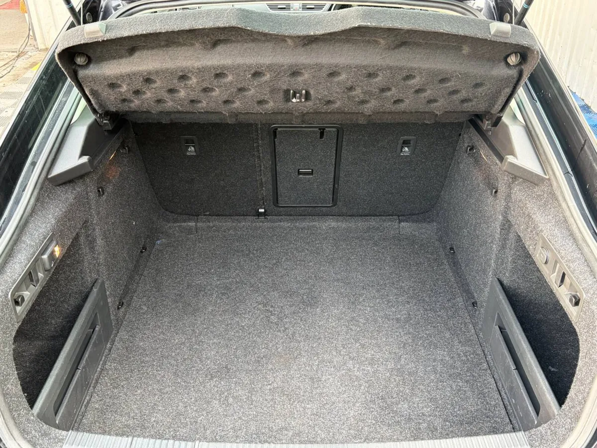 Skoda Superb Saloon, Diesel, 2017, Black