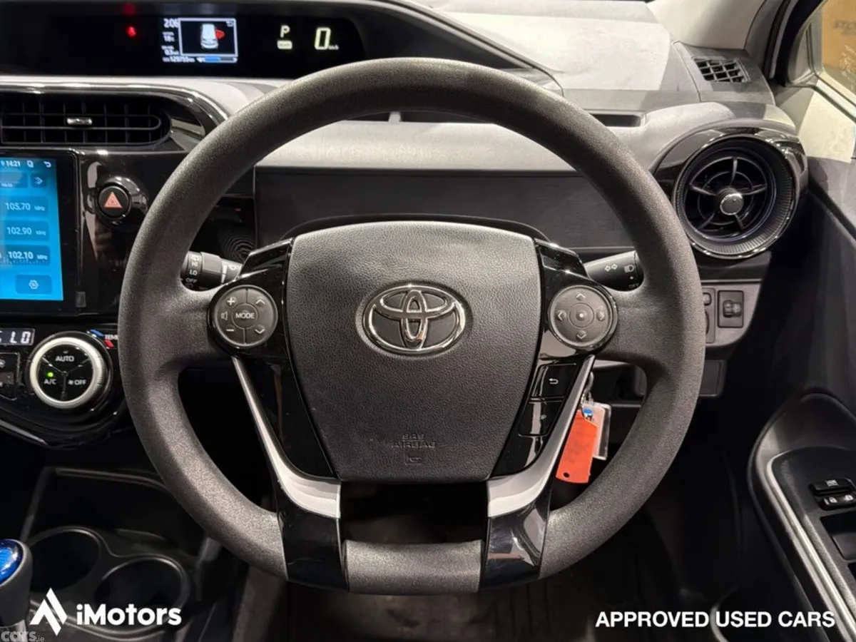 Toyota Aqua Hatchback, Petrol Hybrid, 2021, White