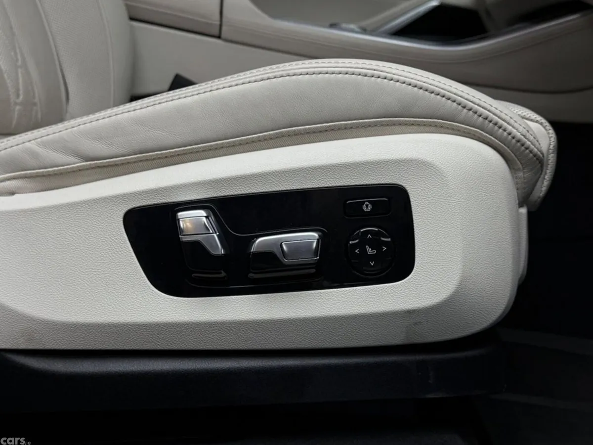 BMW X5 SUV, Petrol Plug-in Hybrid, 2026, Blue