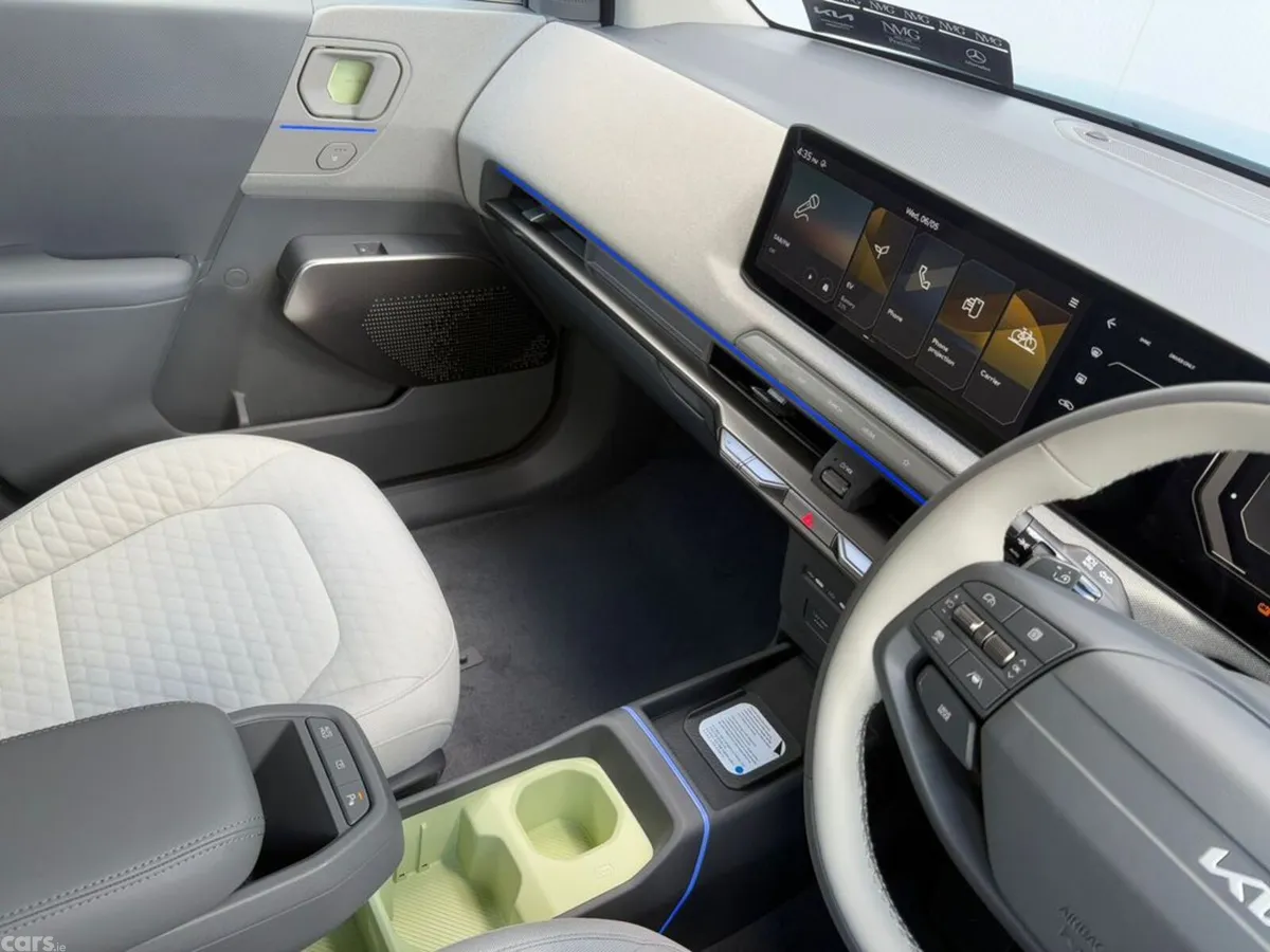 Kia EV2 Hatchback, Electric, 2027, Blue