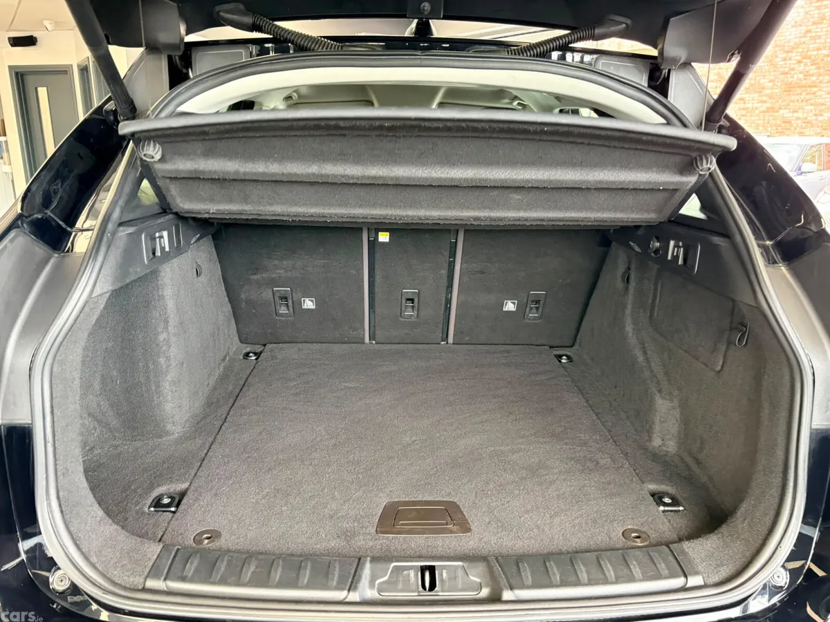 Jaguar F-Pace SUV, Diesel, 2018, Black