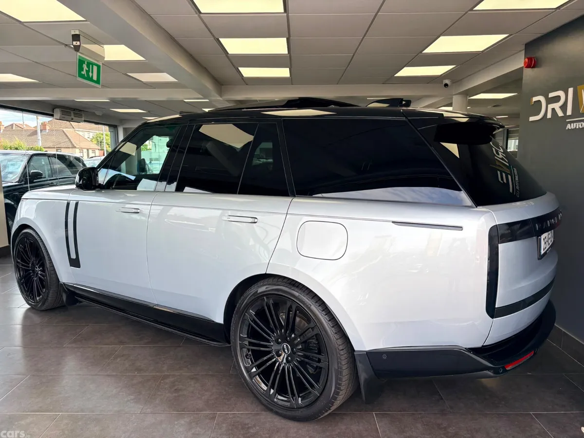 Land Rover Range Rover SUV, Petrol Plug-in Hybrid, 2025, Grey