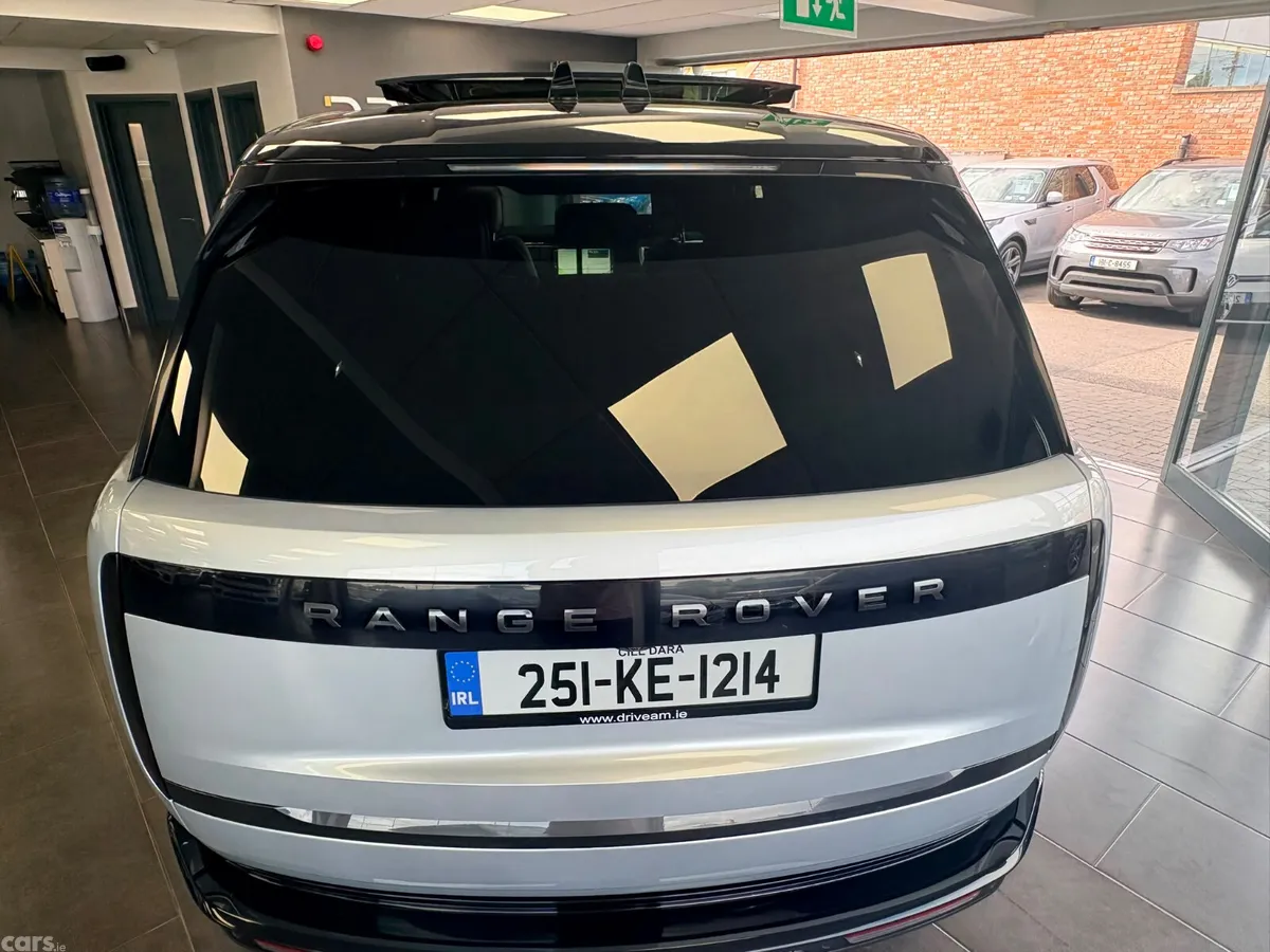 Land Rover Range Rover SUV, Petrol Plug-in Hybrid, 2025, Grey