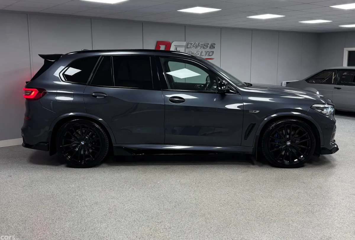 BMW X5 SUV, Petrol Hybrid, 2022, Grey
