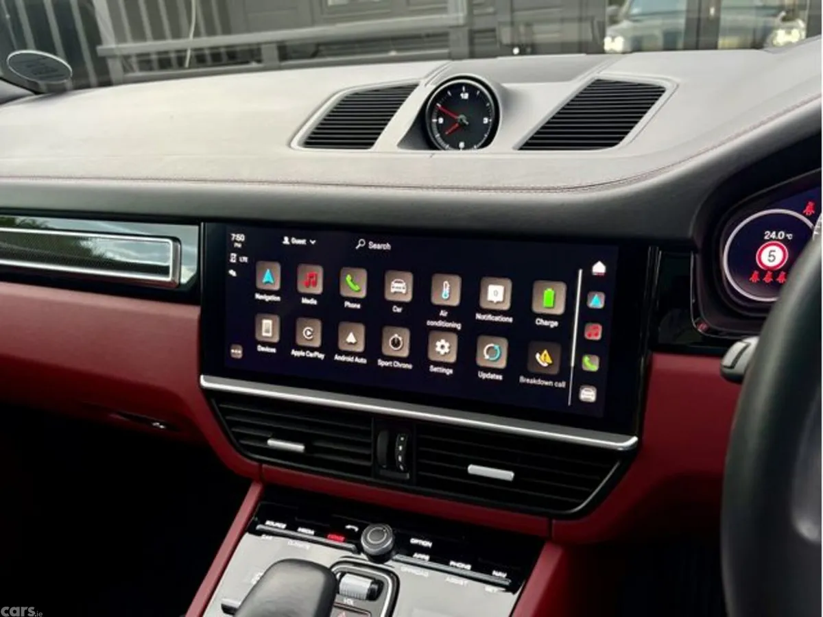 Porsche Cayenne Estate, Petrol Plug-in Hybrid, 2023, Black