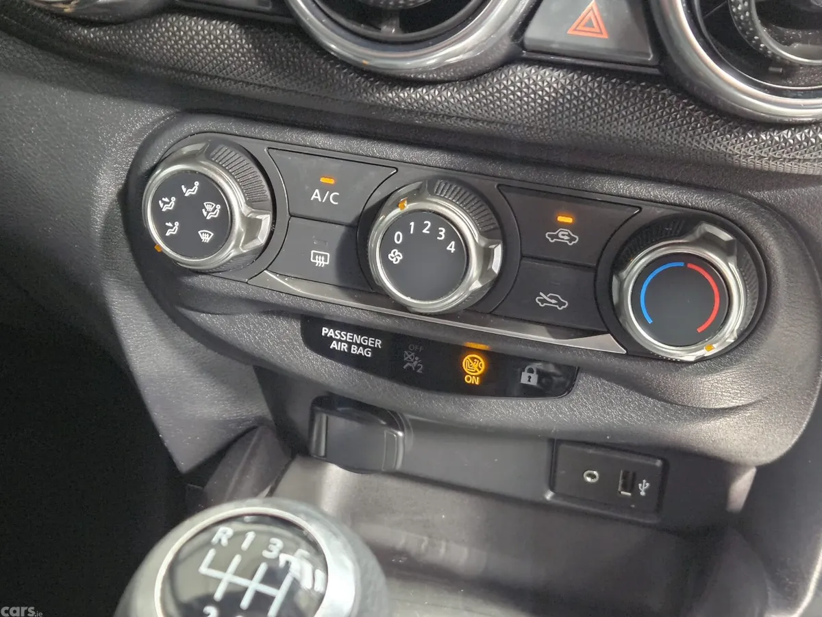 Nissan Juke SUV, Petrol, 2020, White