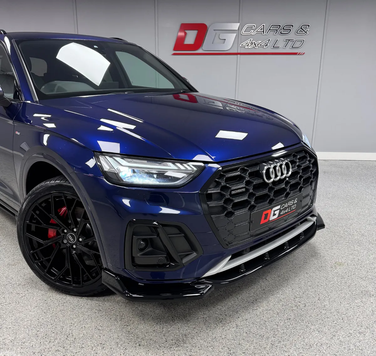 Audi Q5 SUV, Petrol Hybrid, 2023, Blue