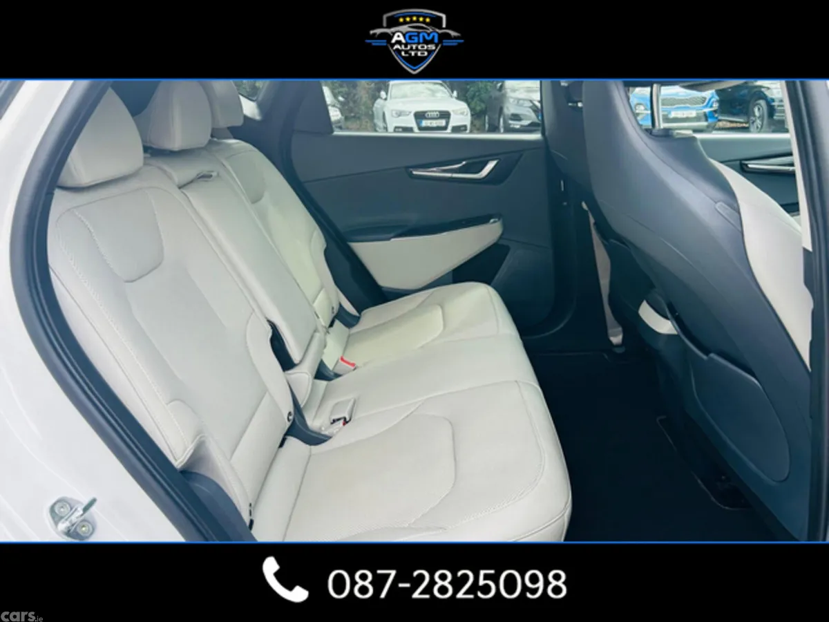 Kia EV6 MPV, Electric, 2022, White
