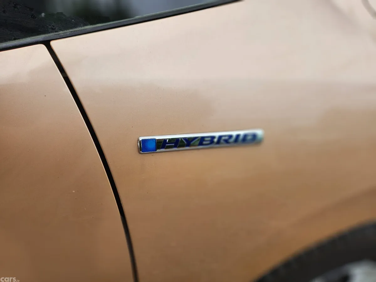 Honda Fit Hatchback, Petrol Hybrid, 2014, Gold