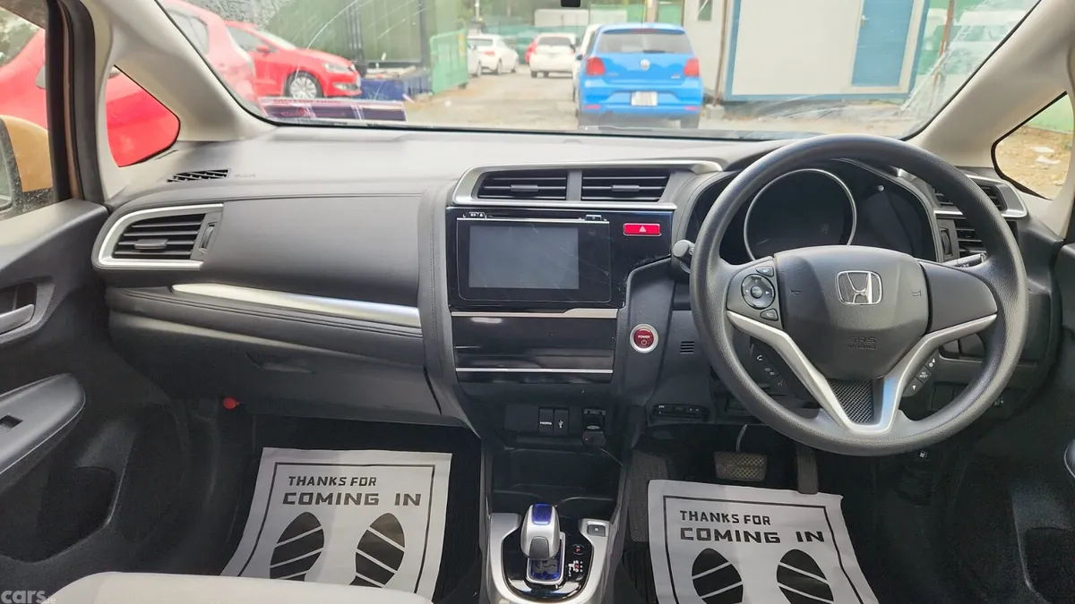 Honda Fit Hatchback, Petrol Hybrid, 2014, Gold
