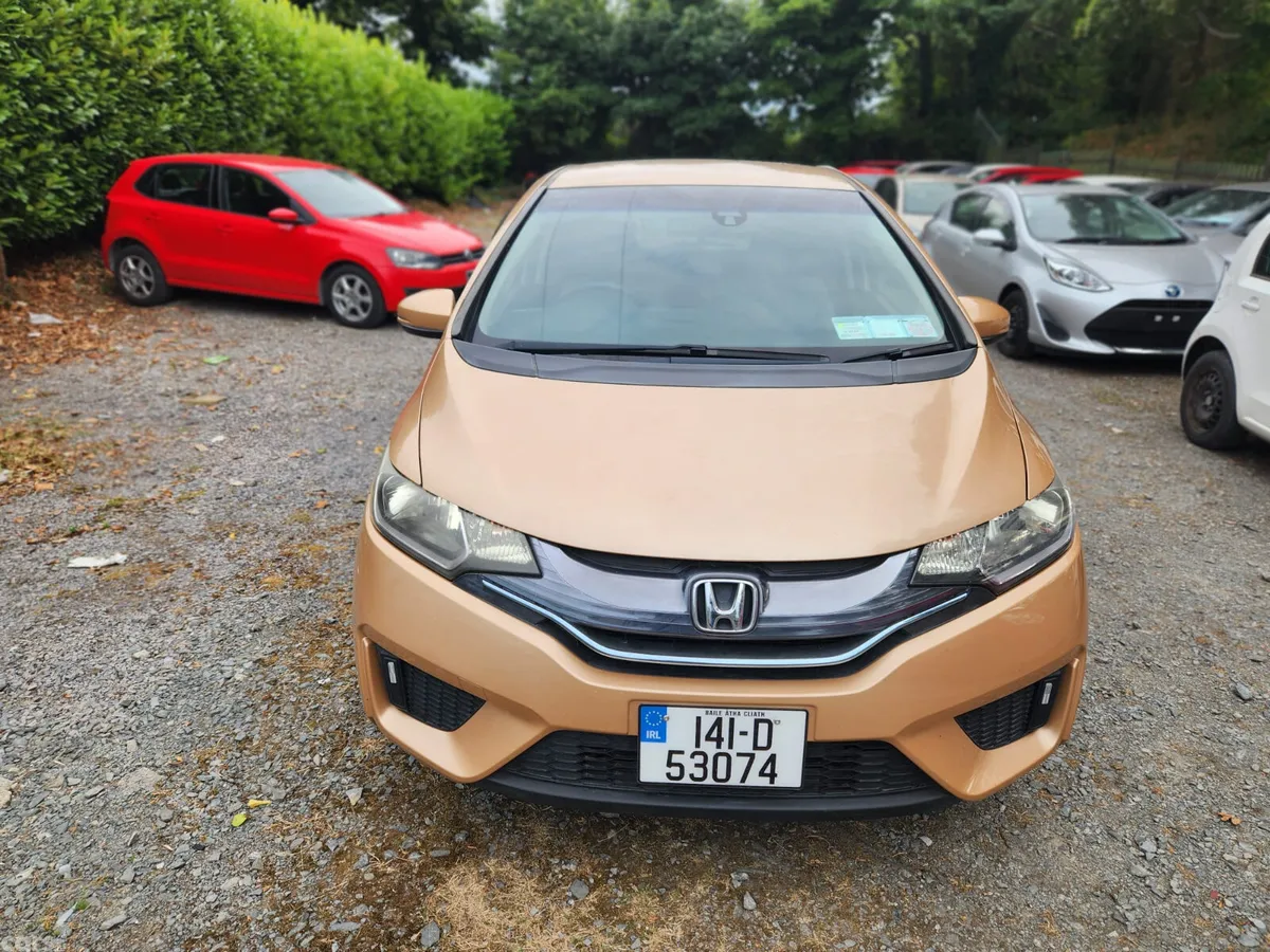 Honda Fit Hatchback, Petrol Hybrid, 2014, Gold