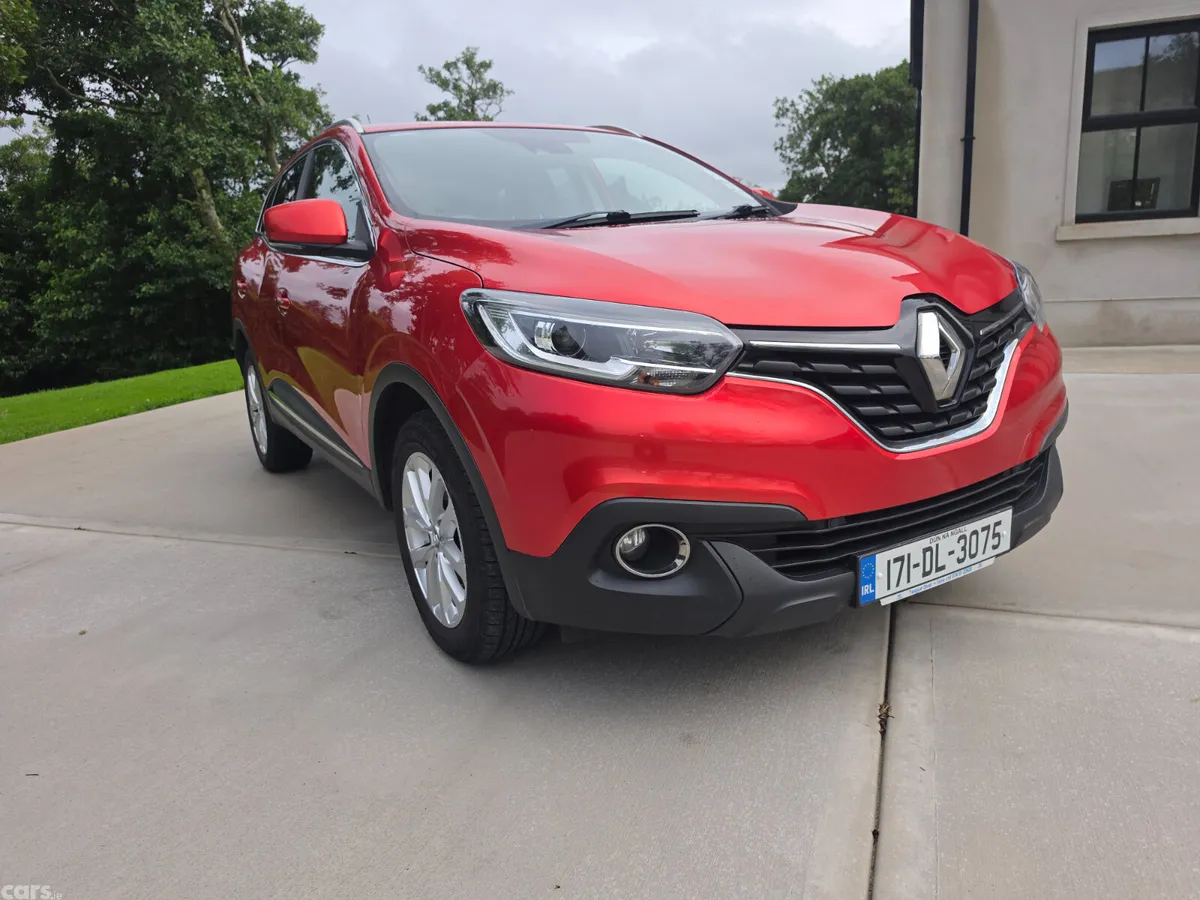 Renault Kadjar SUV, Diesel, 2017, Red