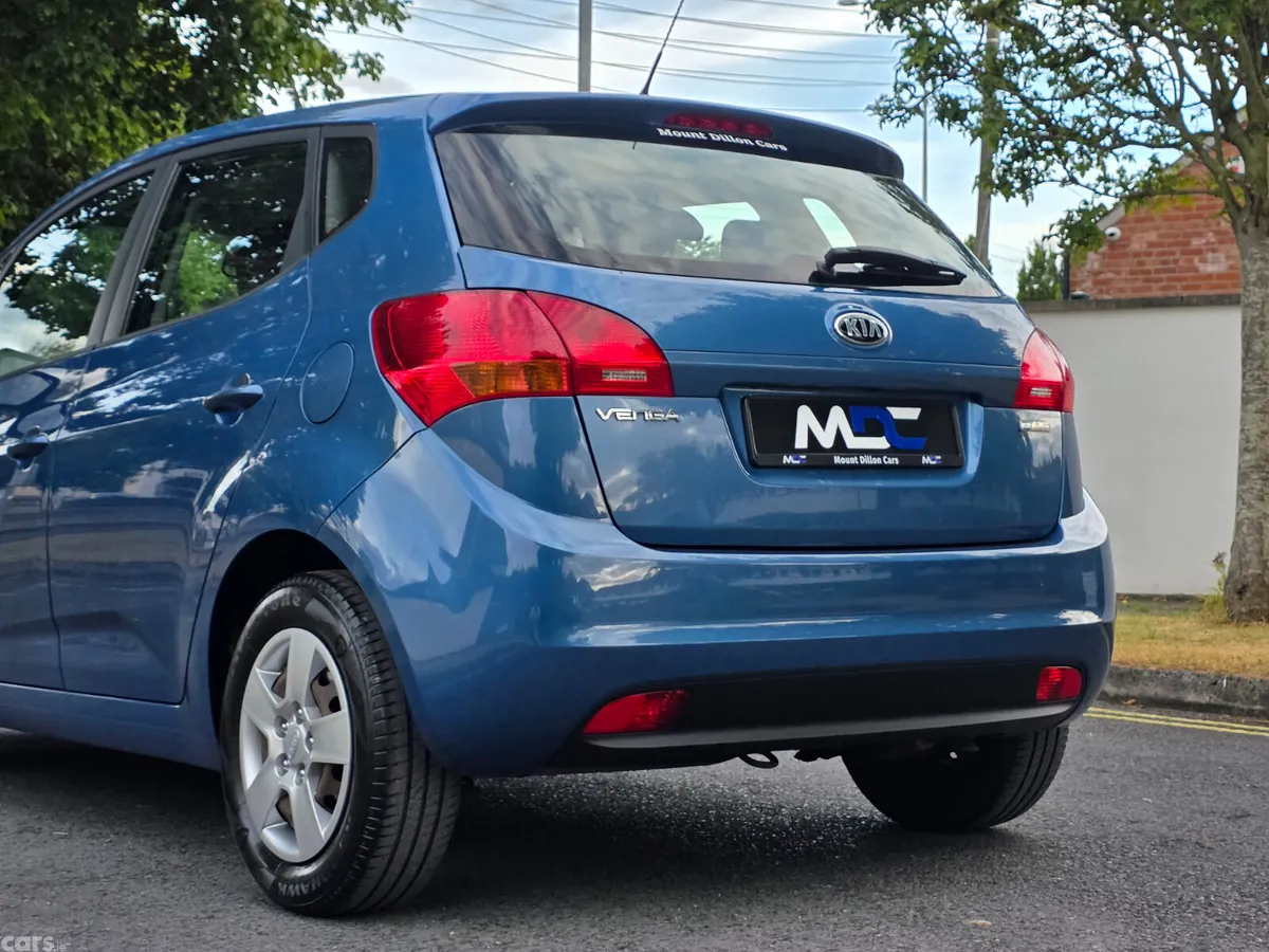 Kia Venga MPV, Petrol, 2014, Blue