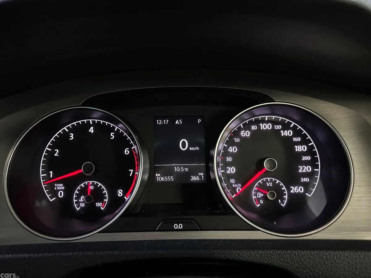 Volkswagen Golf Estate, Petrol, 2014, Silver