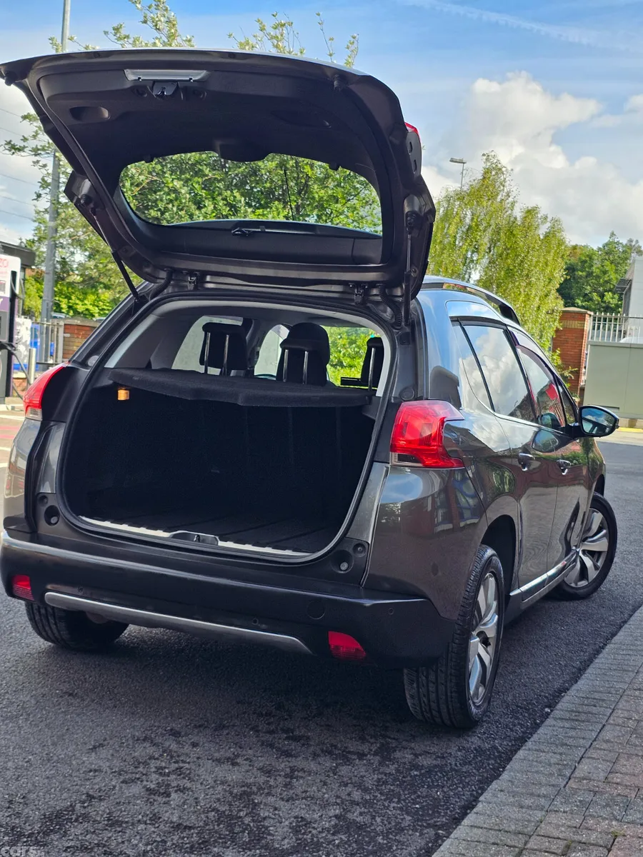 Peugeot 2008 Estate, Petrol, 2014, Grey